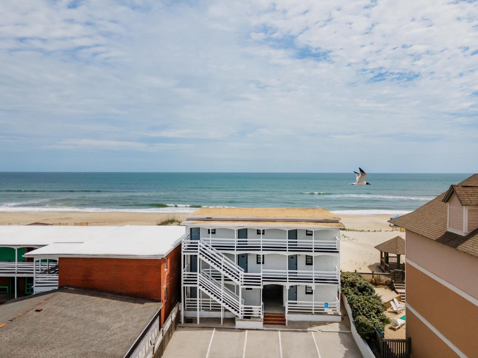 Mia'S Boutique Hotel Nags Head Exterior photo