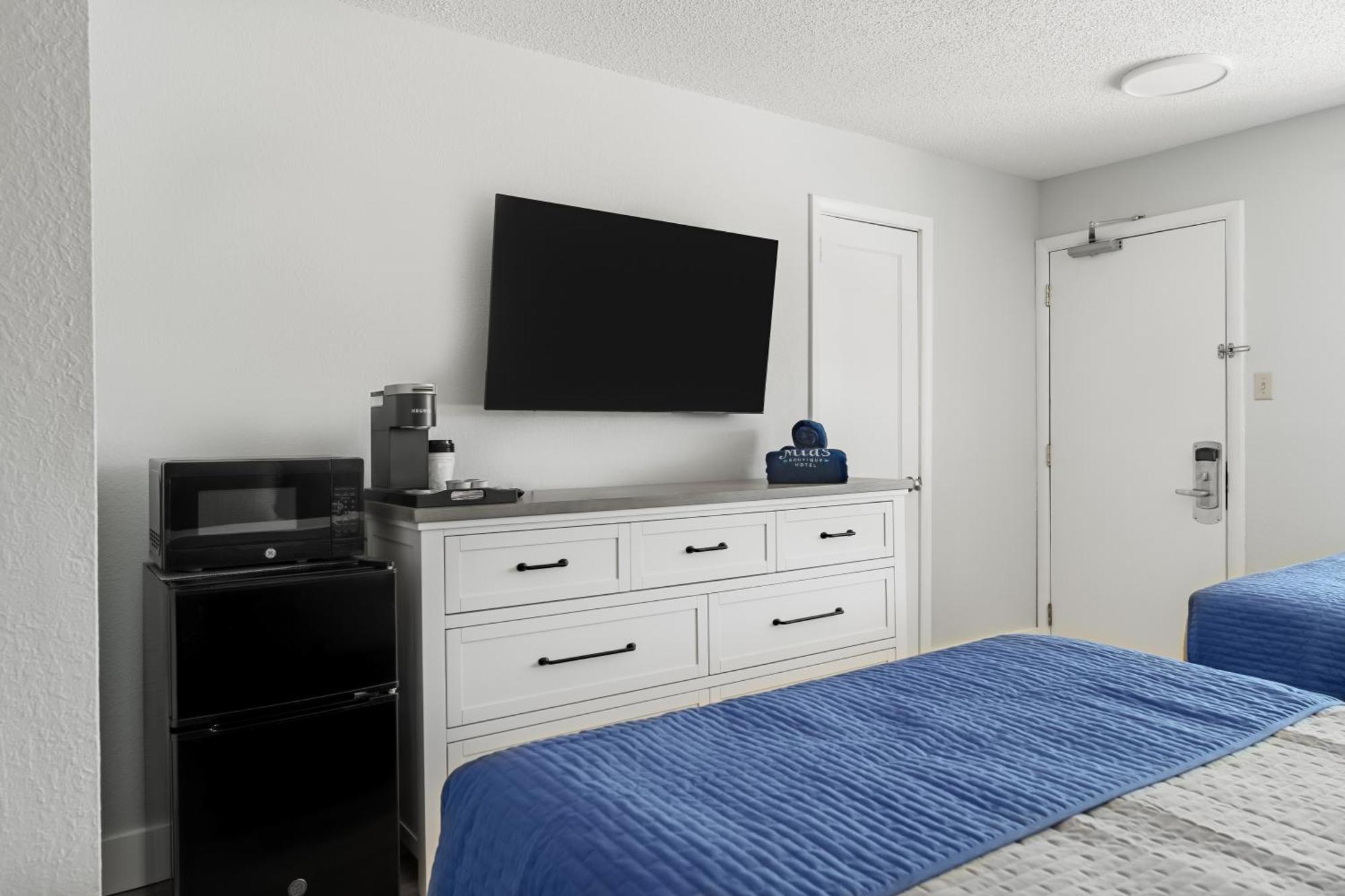 Mia'S Boutique Hotel Nags Head Exterior photo